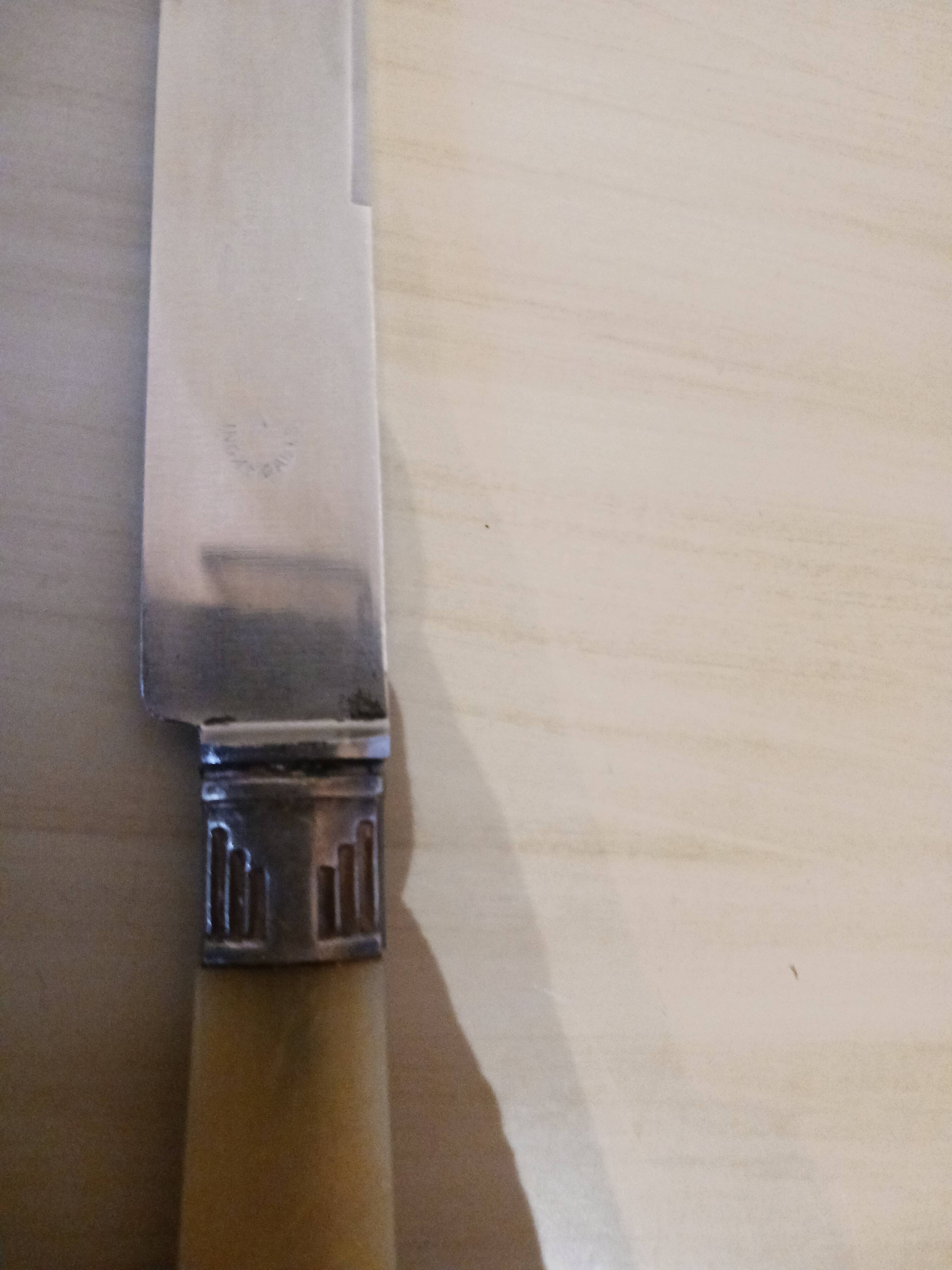 Vintage bakelite knives