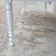 Rustic farmhouse bistro table in oak with Louis Philippe legs - 2m