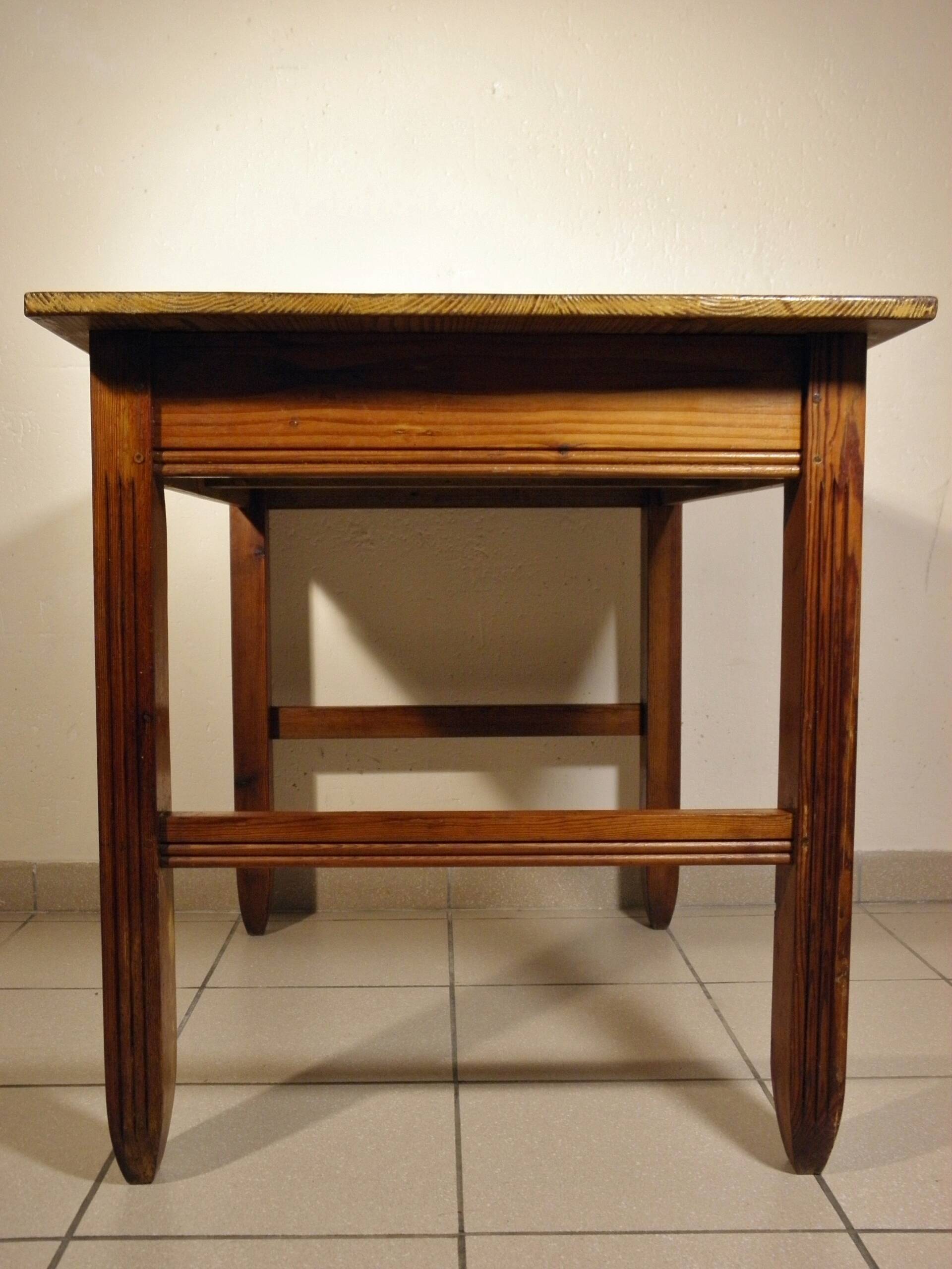 Pine farmhouse table