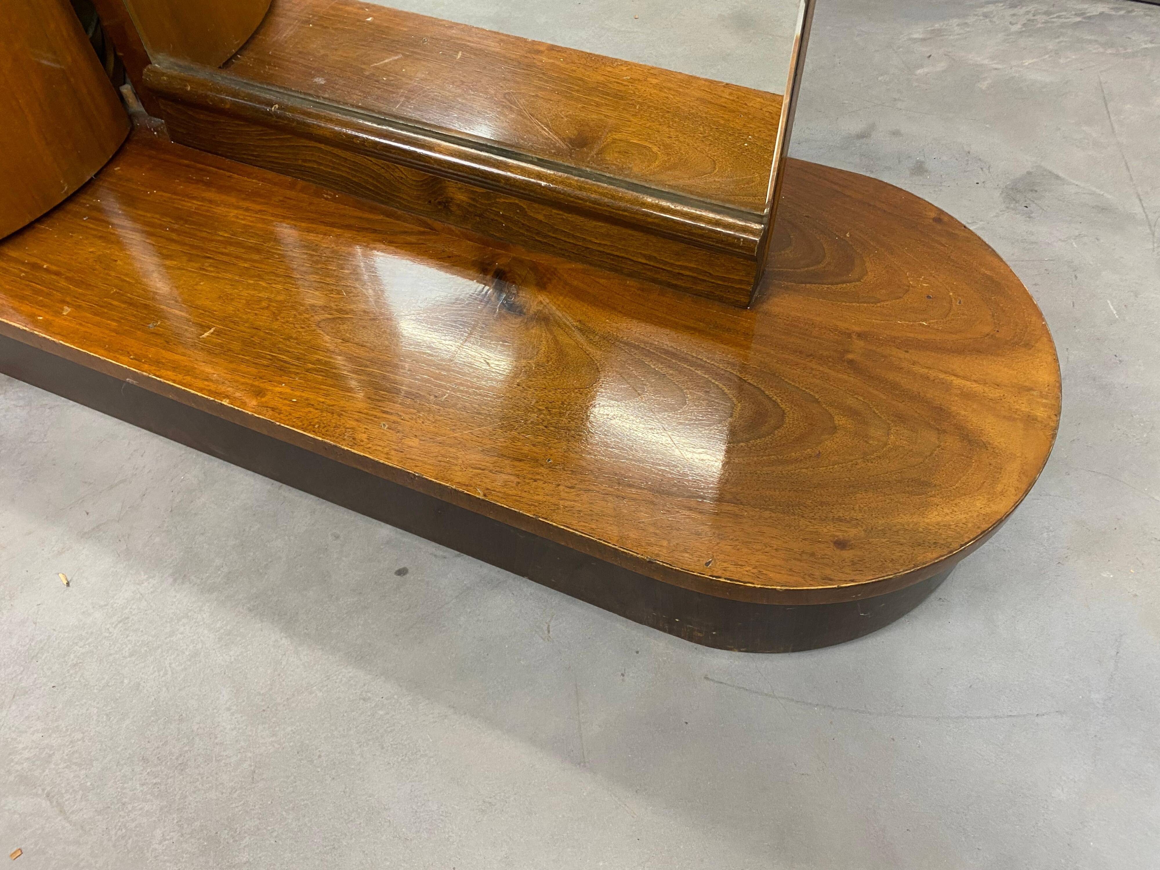 Coiffeuse avec miroir par Jindrich Halabala pour Up Zavody