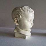 Child bust by Paridon