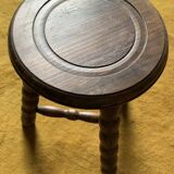 Regional tripod stool