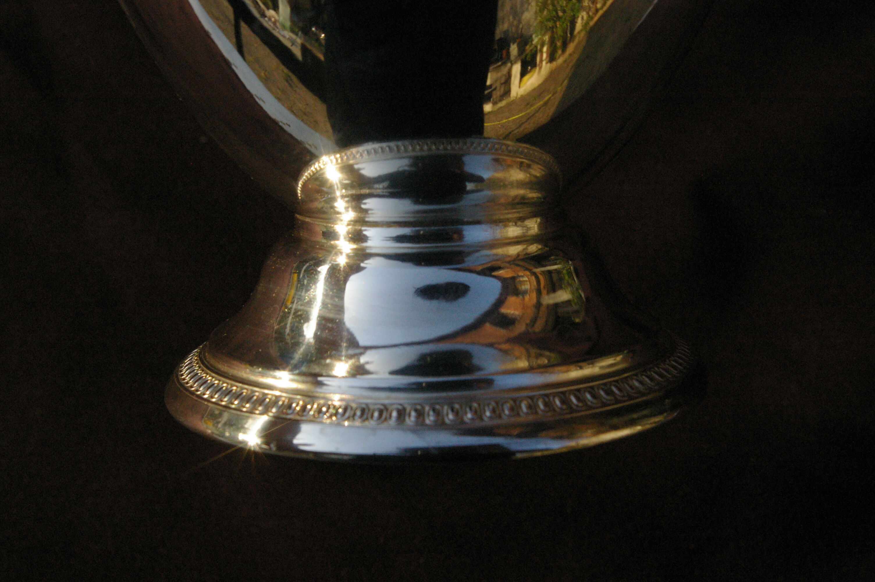 Pourer Coffee maker in Silver Metal model Shell