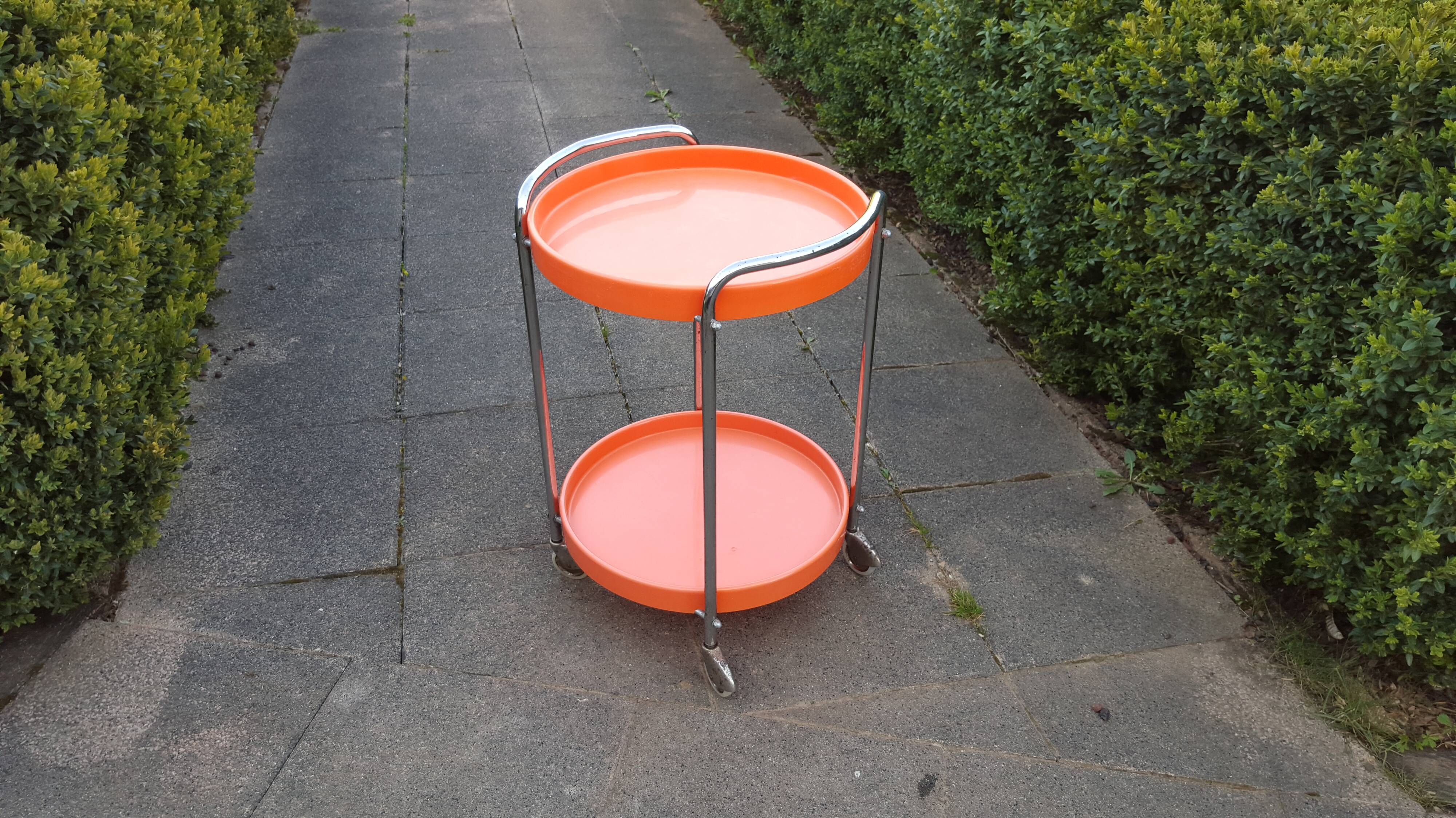 Vintage dessert seventies orange and chrome