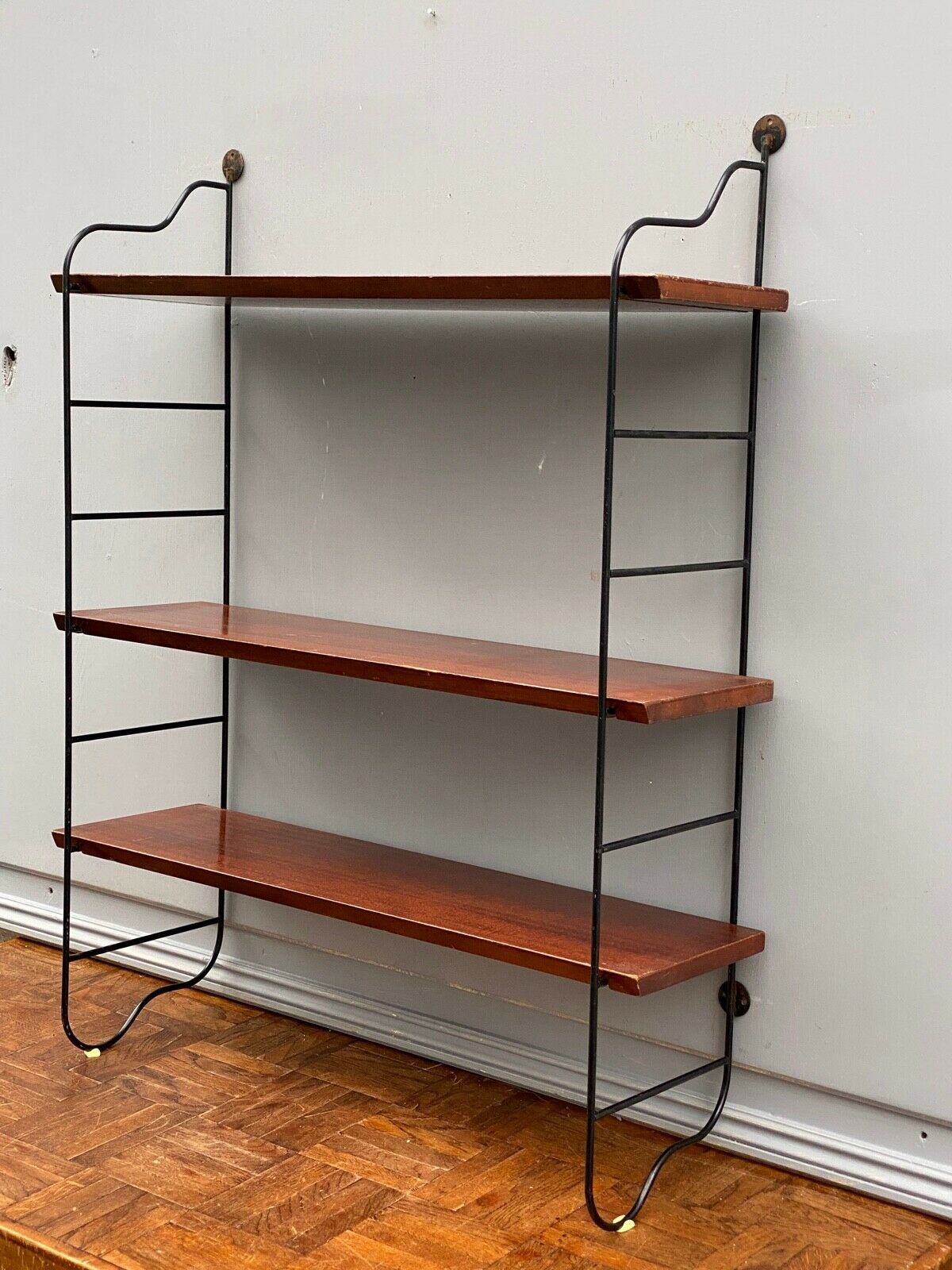 Scandinavian shelf years 50/60