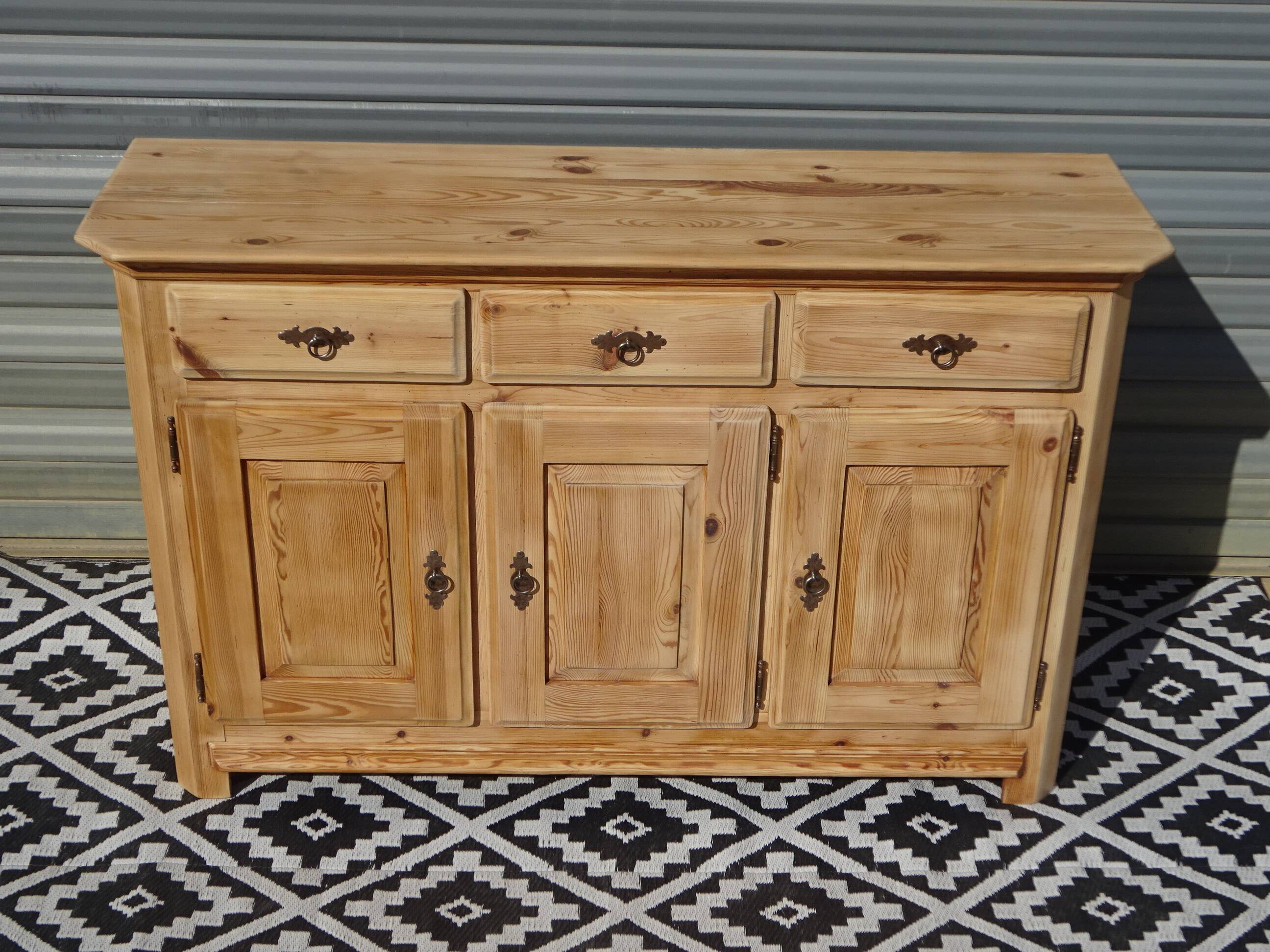 natural pine enfilade