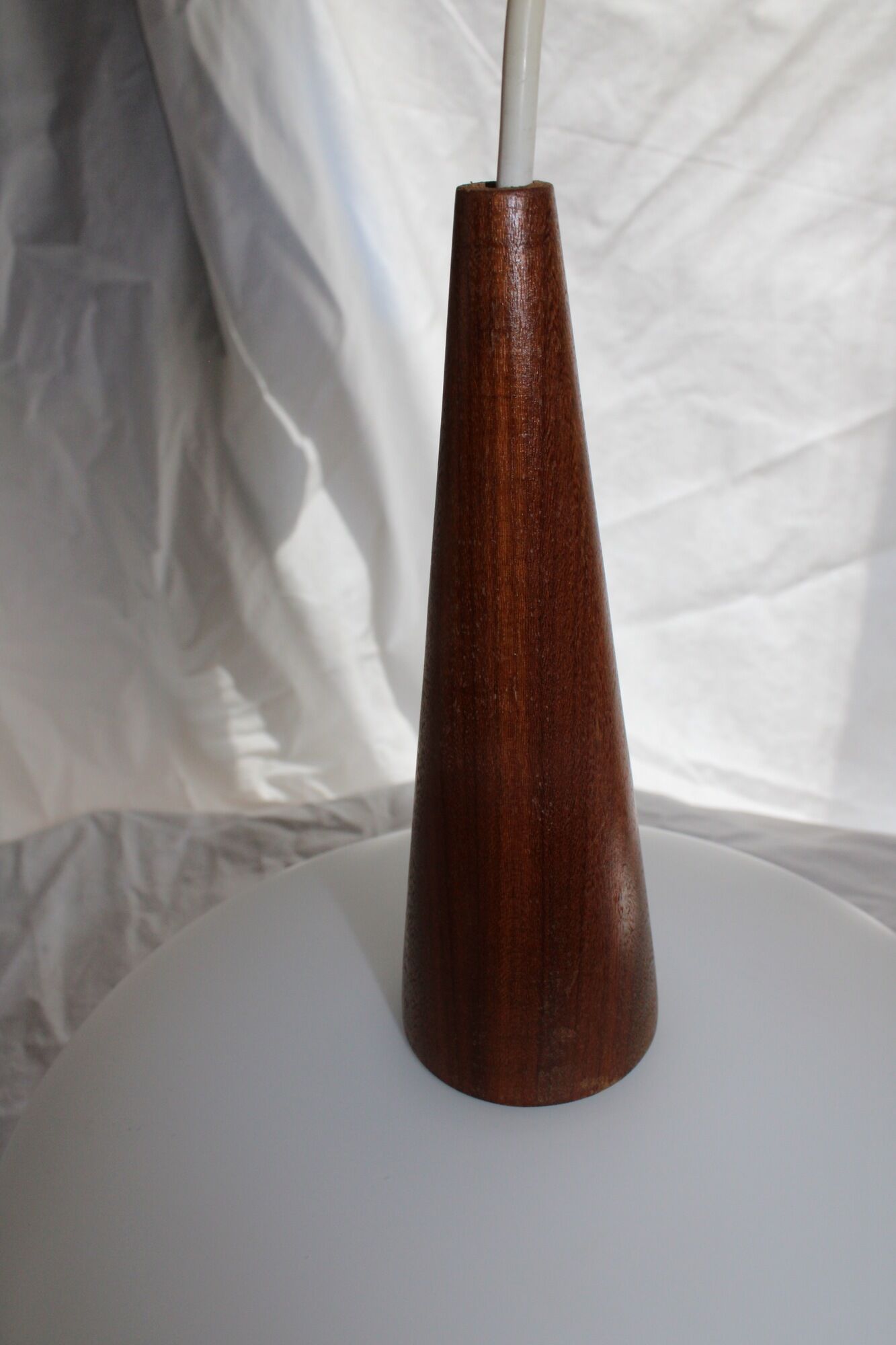 Vintage hanging in opaline glass and teak - 1960s