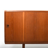 Mid Century fine Danish Sideboard in Oak 1960s.