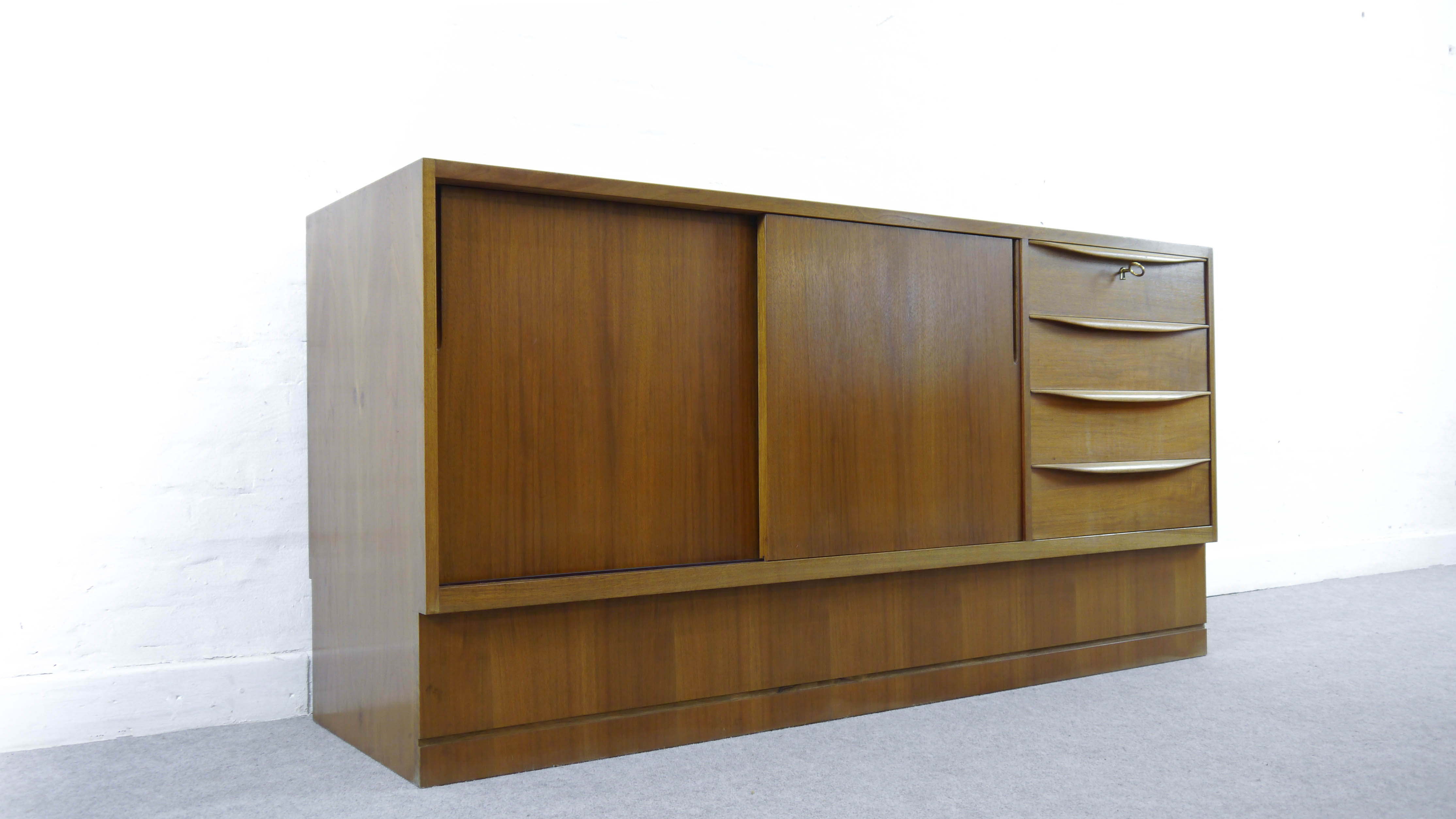 Midcentury sideboard by Franz Ehrlich for Veb deutsche werkstätten hellerau