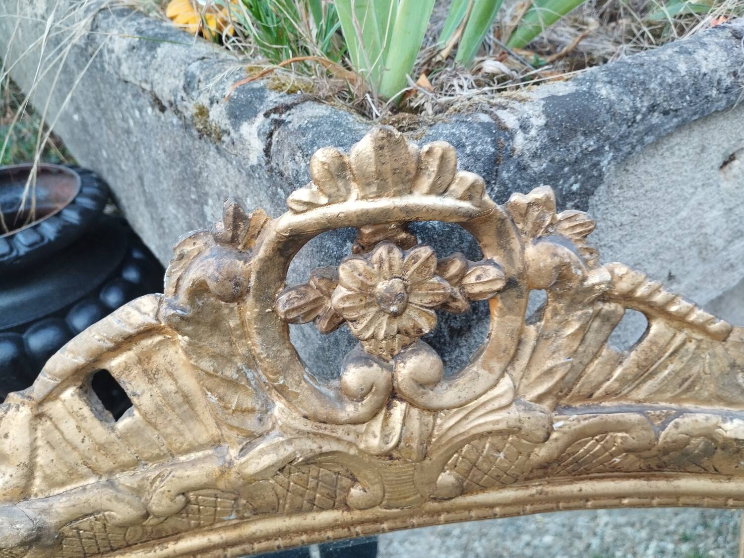 Antique Louis XVI style gilded wood mirror