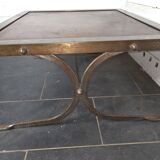 Table basse vintage en acier et cuir