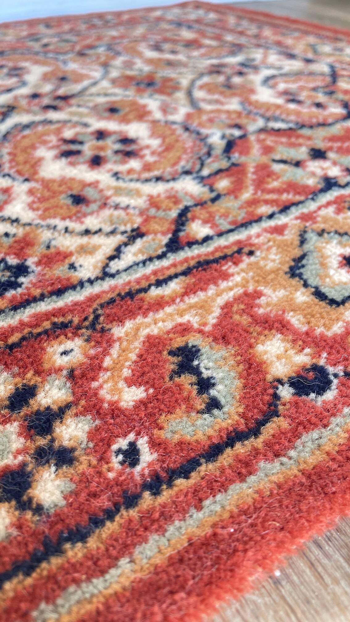 Vintage virgin wool rug