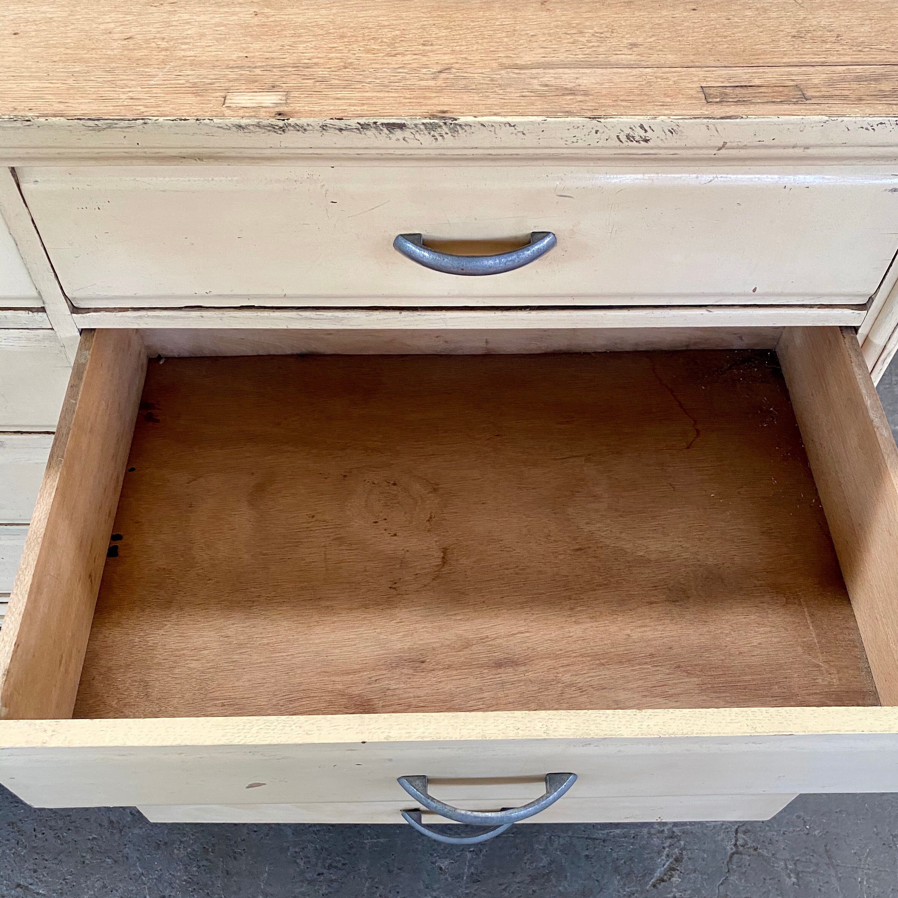 24-drawer craft furniture