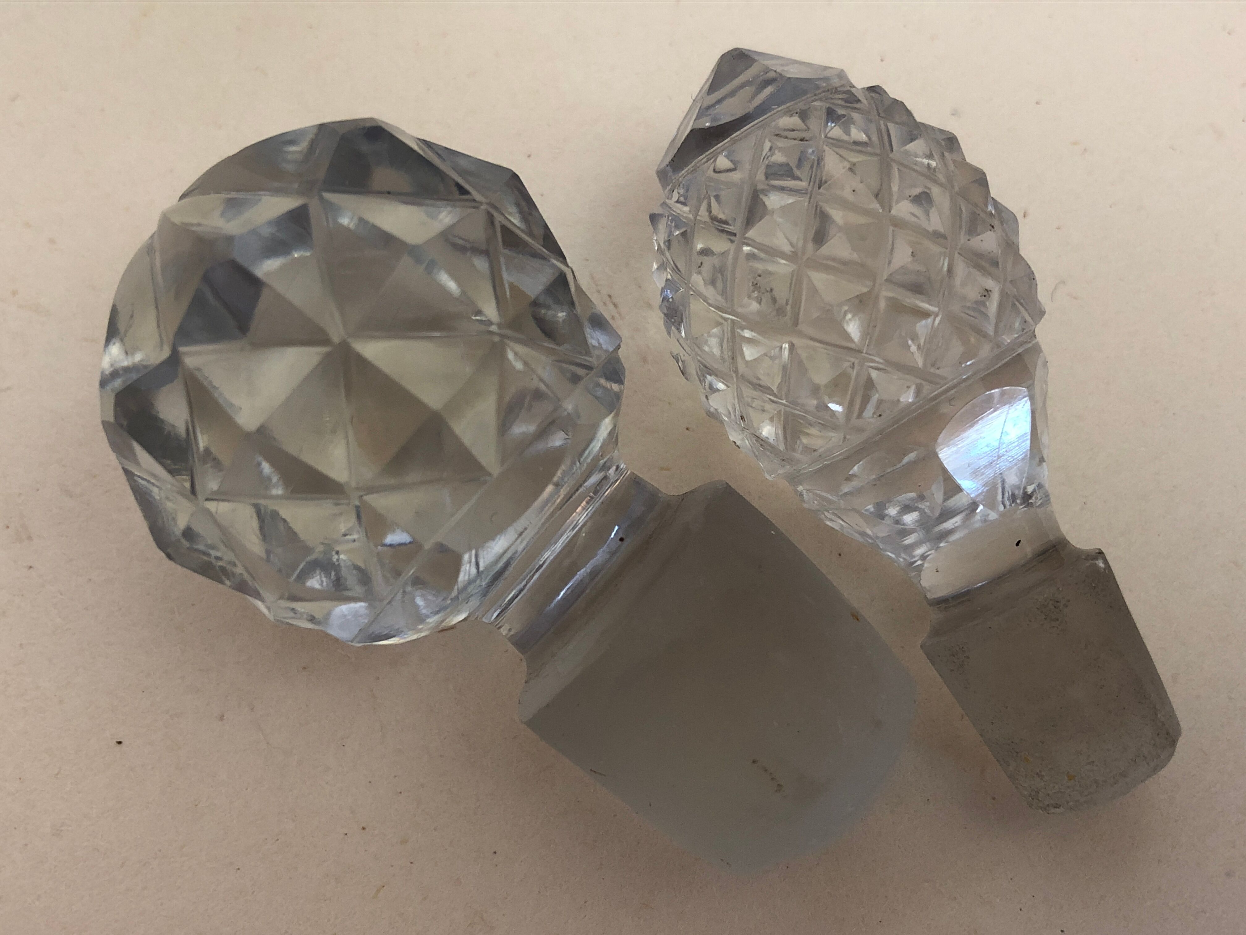 Set of 2 bottles crystal and glass