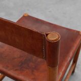 Pair of wood and leather Spanish chairs by Jordi Vilanova, ca. 1960