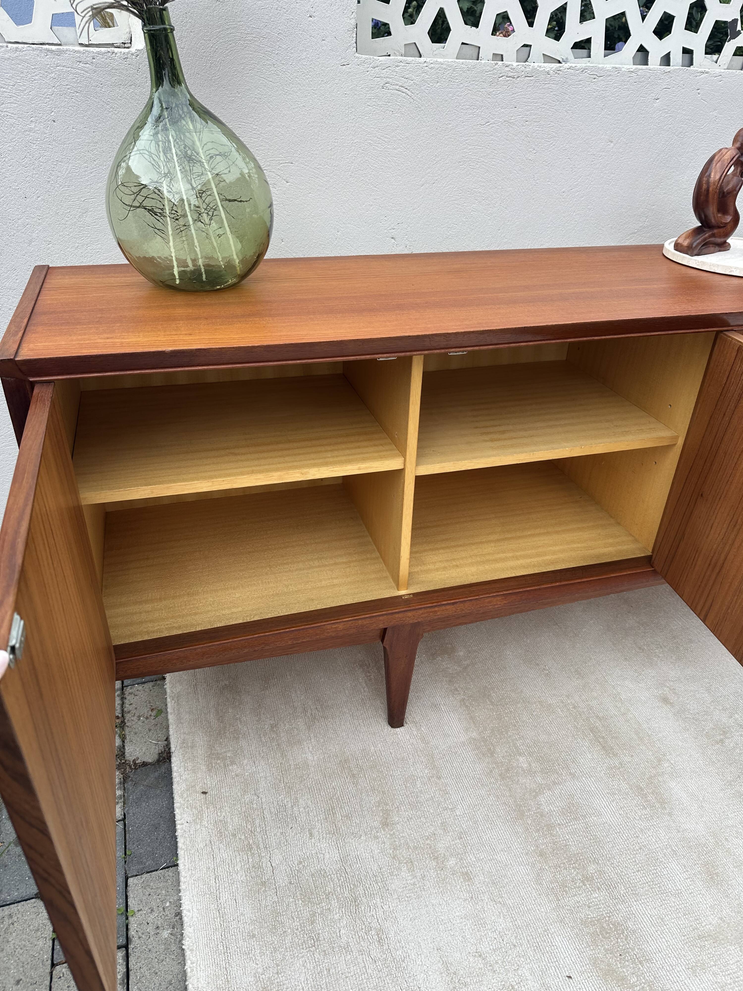 Grande enfilade Rudolf Bernd Glatzel pour Fristho