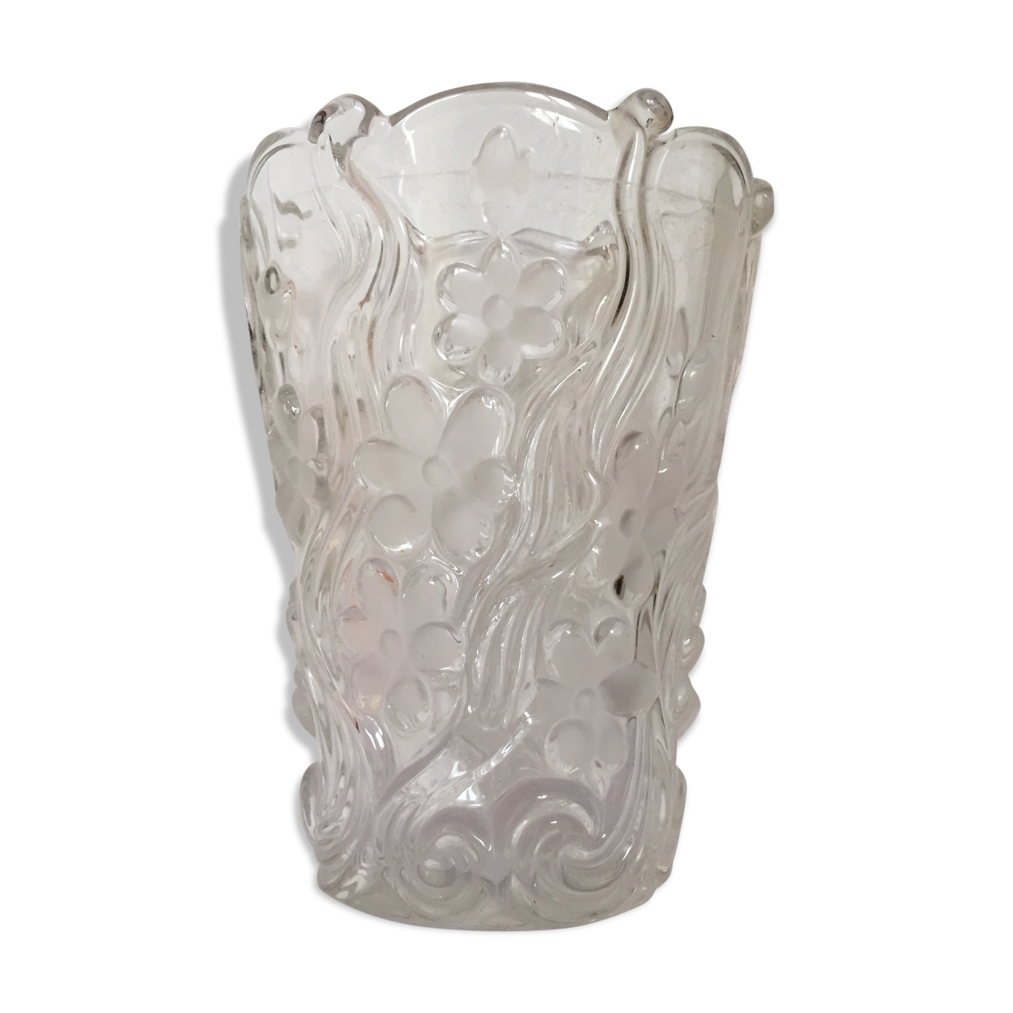 Molded glass vase