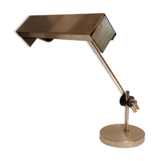 Desk light adjustable