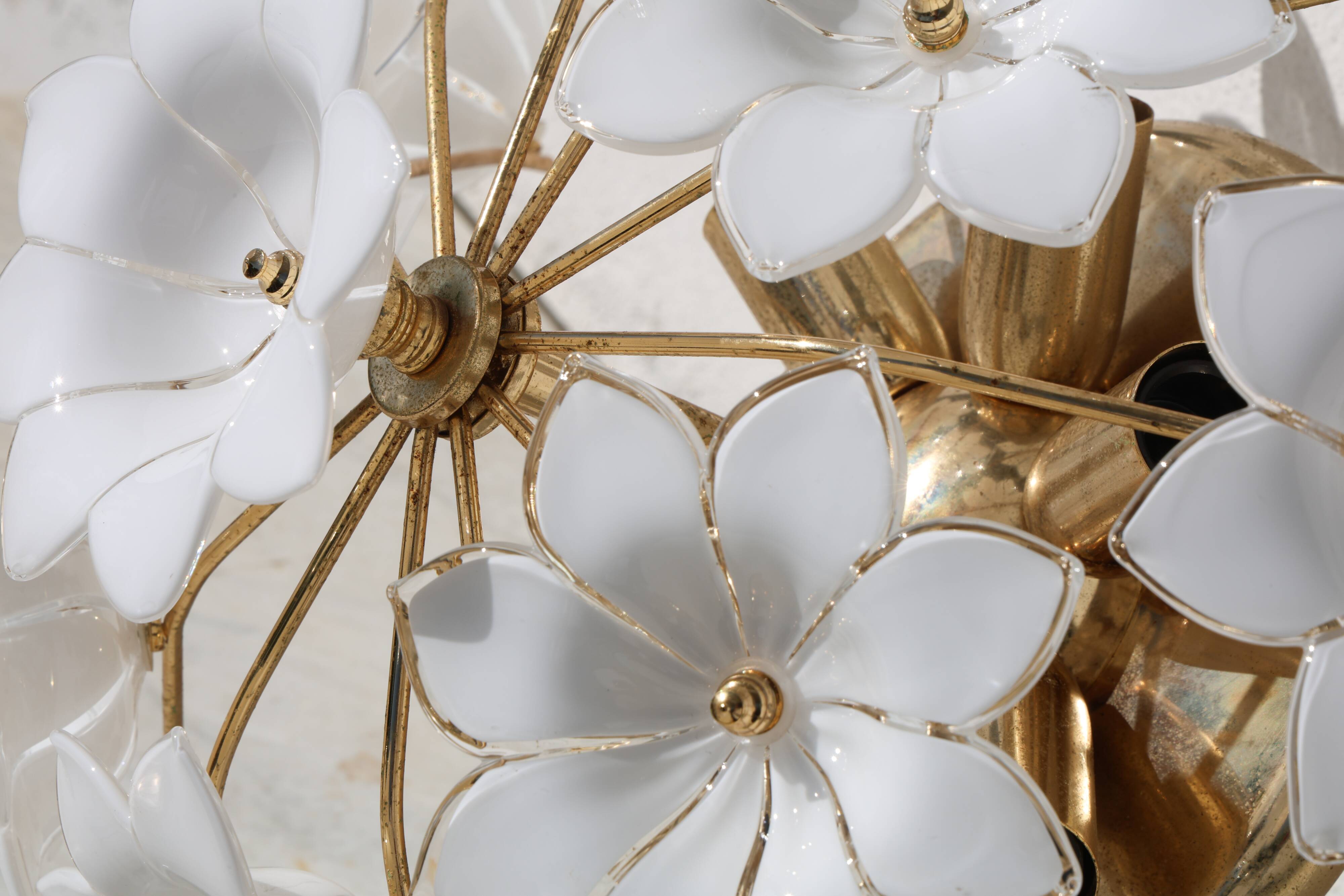 Audrey Hepburn, Delicious Murano Glass Ceiling Light White Wall Light Flowe