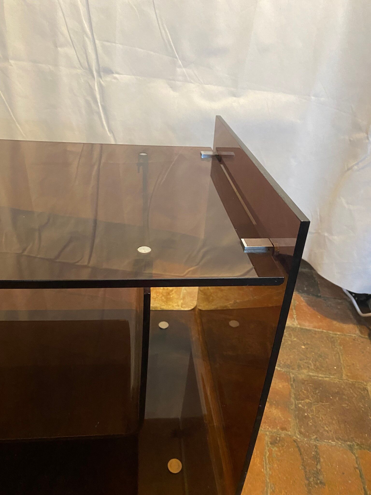 TV stand 70s smoked plexiglass