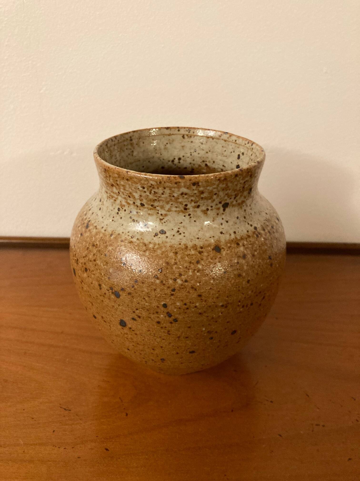Vase en fine terre cuite