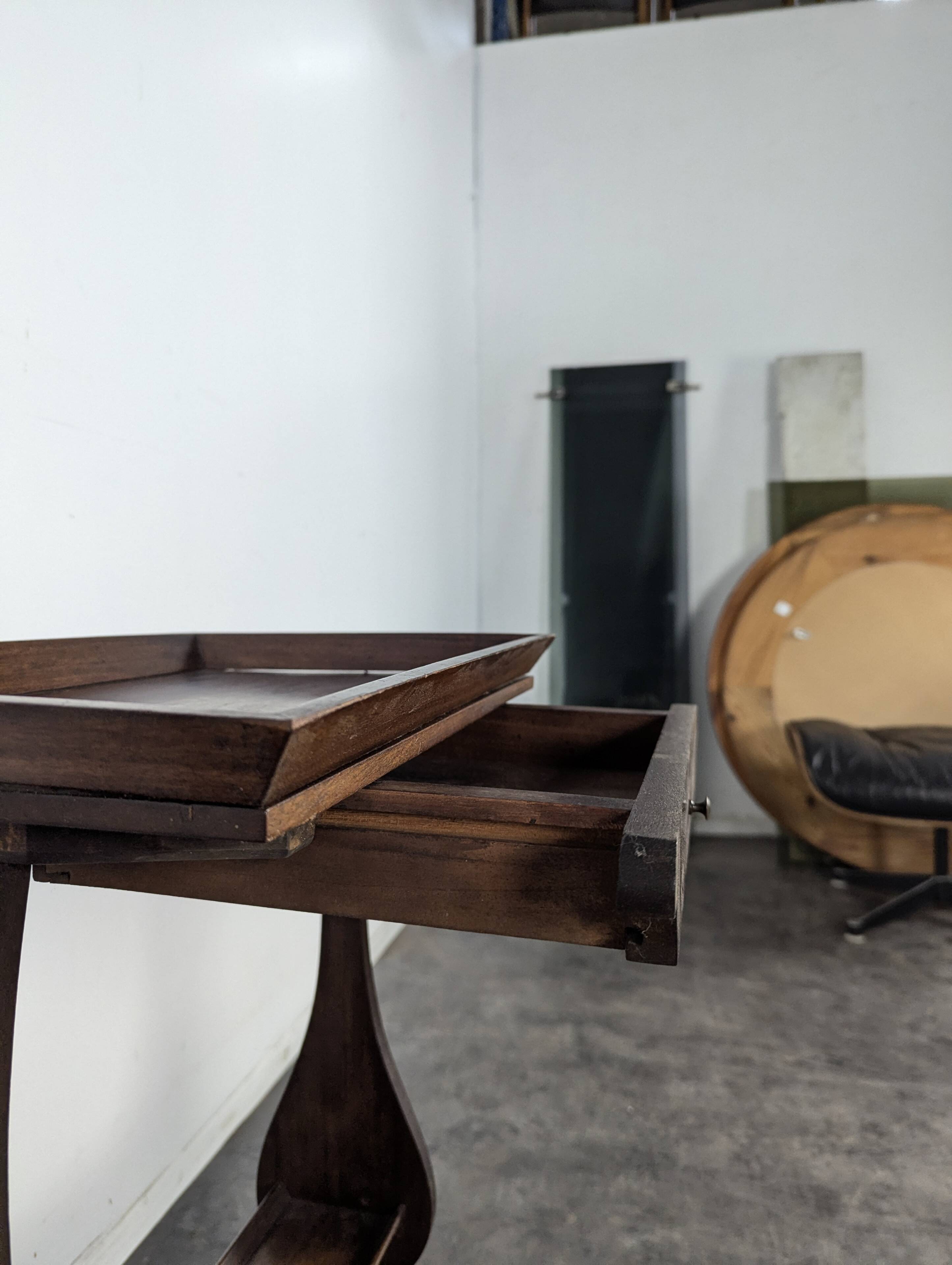 Occasional table worker in Mahogany, Restoration period.