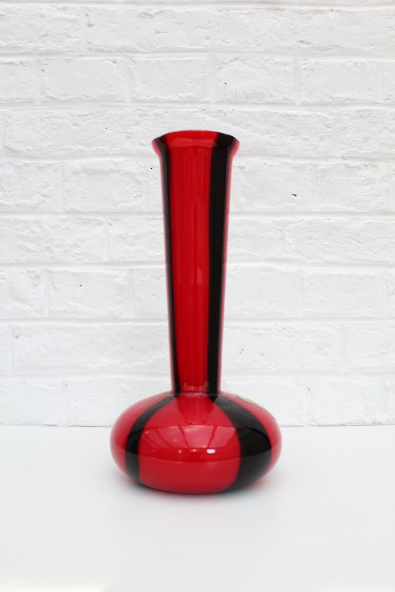 Opalina fiorentina glass vase