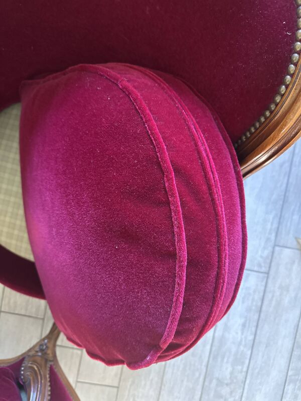 Fauteuil Bergère Gondole de style Louis XV – Velours Bordeaux / Rouge Profo