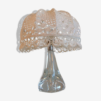 Lampe de chevet pied en verre et abat jour crochet ecru / vintage années 60-70