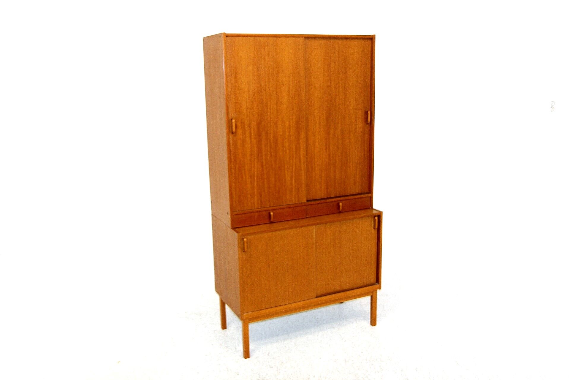 Teak chest of drawers, Bertil Fridhagen, Bodafors, Sweden, 1960