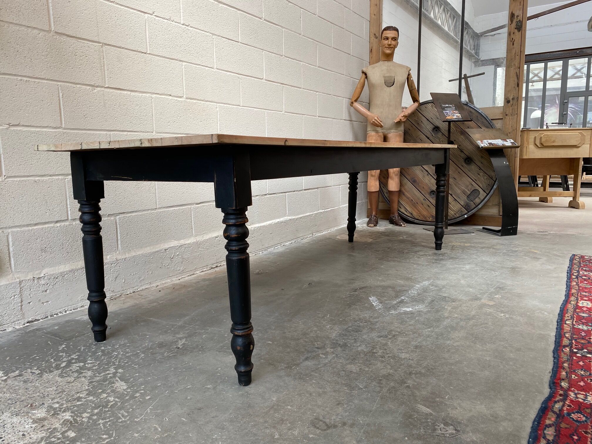 Farm table feet turned