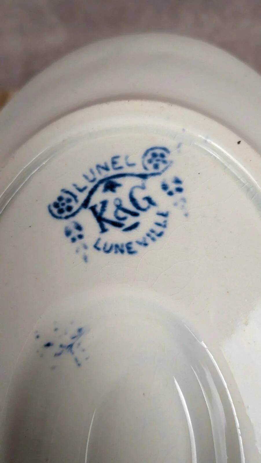Antique sauce boat K&g Lunéville – Lunel model