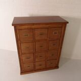 Classeur vintage avec tiroirs