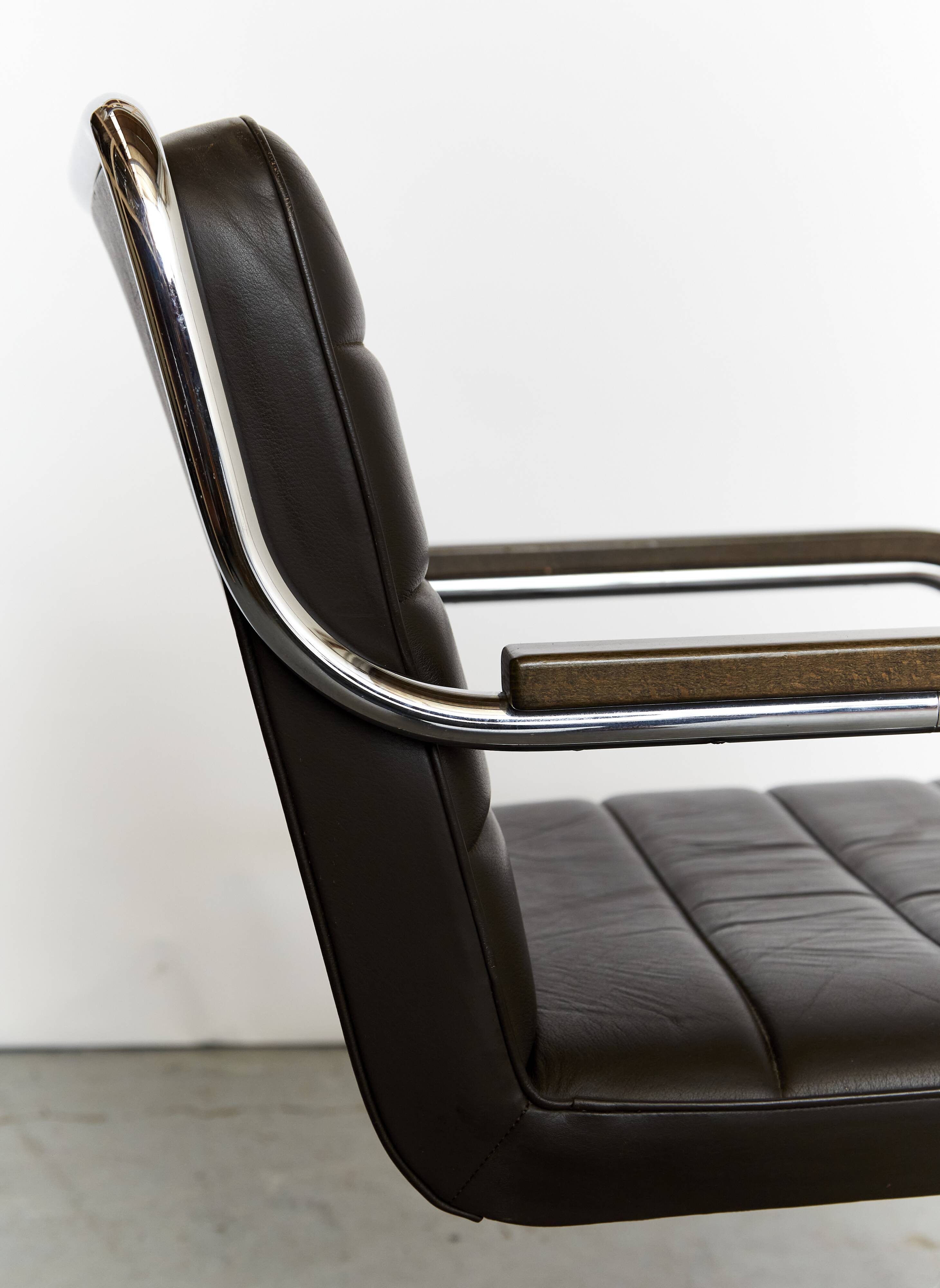 Pair Rudolf Glatzel Cantilever S46 F for Thonet