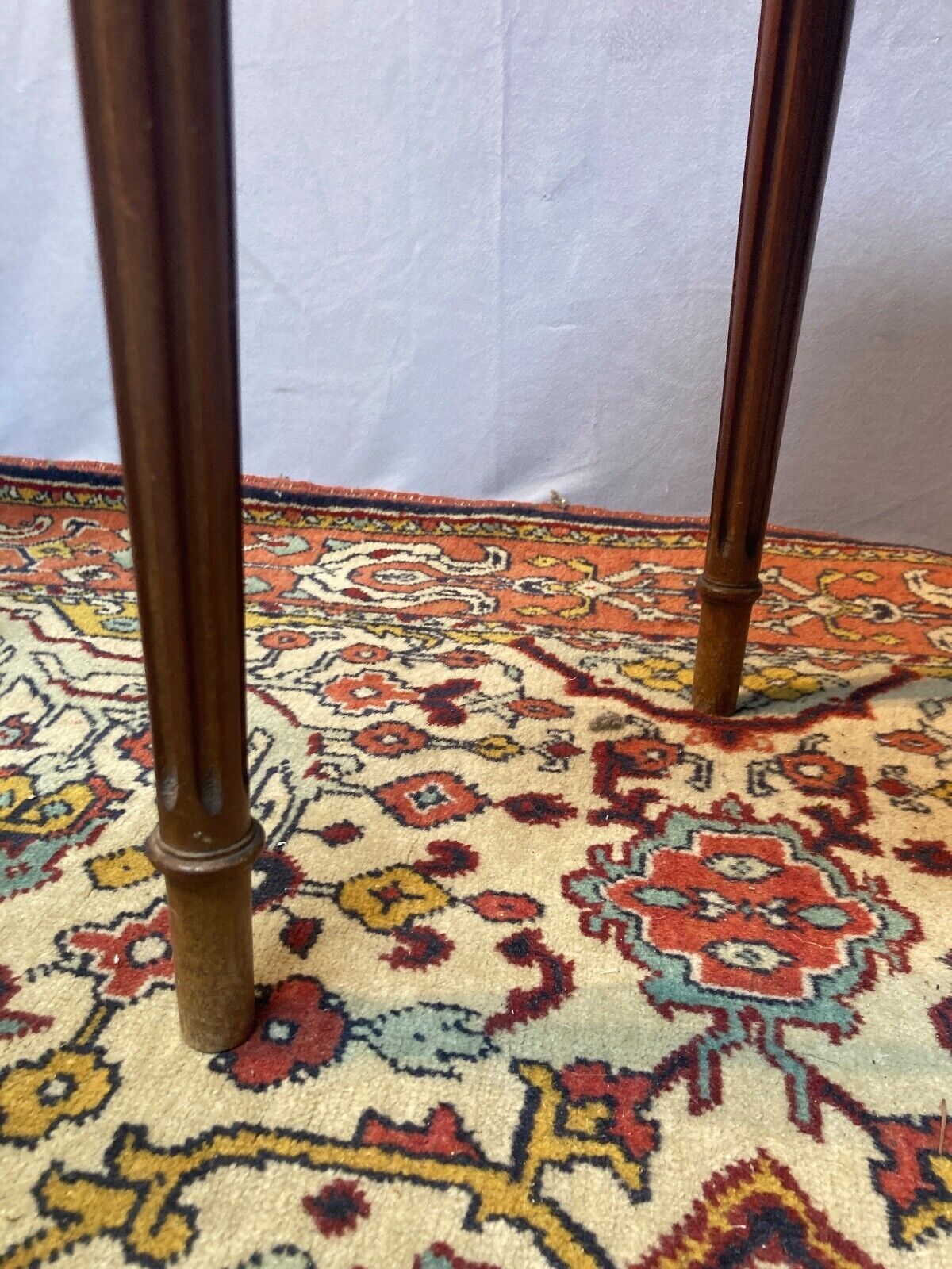 Table hot water bottle top in white marble