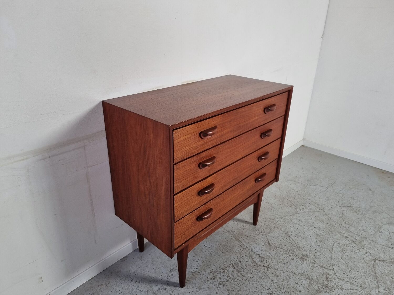 Commode danoise en teck années 60