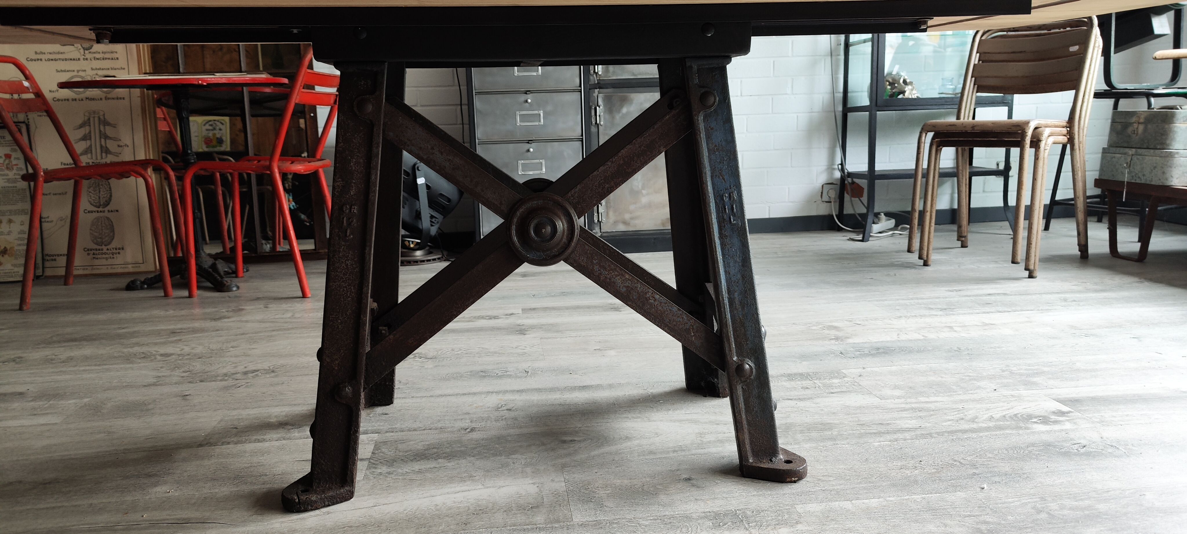 Industrial table top solid oak machine foot cast iron