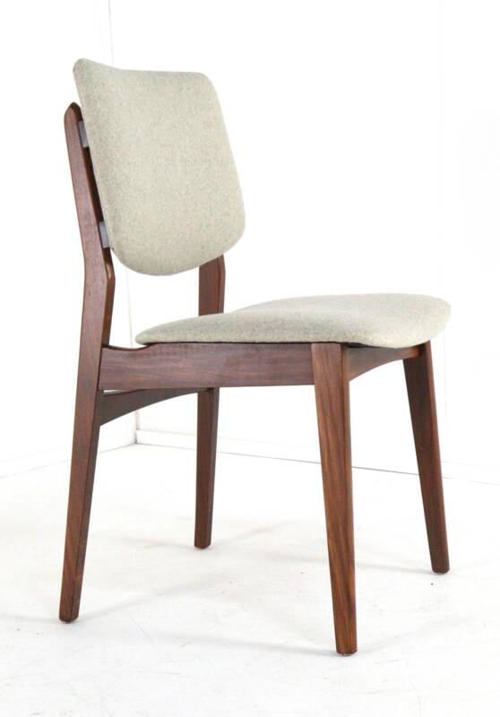 Set of 4 dining chairs 'Overpelt' - mid century dutch design in teak