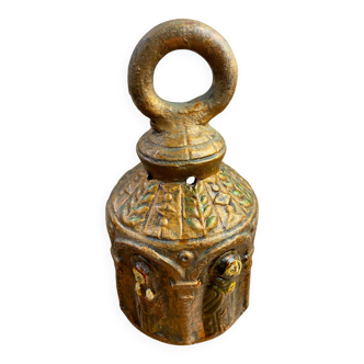 Ceramic lanterns, decorated with religious icons.