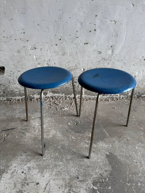 Ensemble de 2 tabourets Dot en bois bleu, modèle 3170, par Arne Jacobsen pour Fritz Hansen, 1974