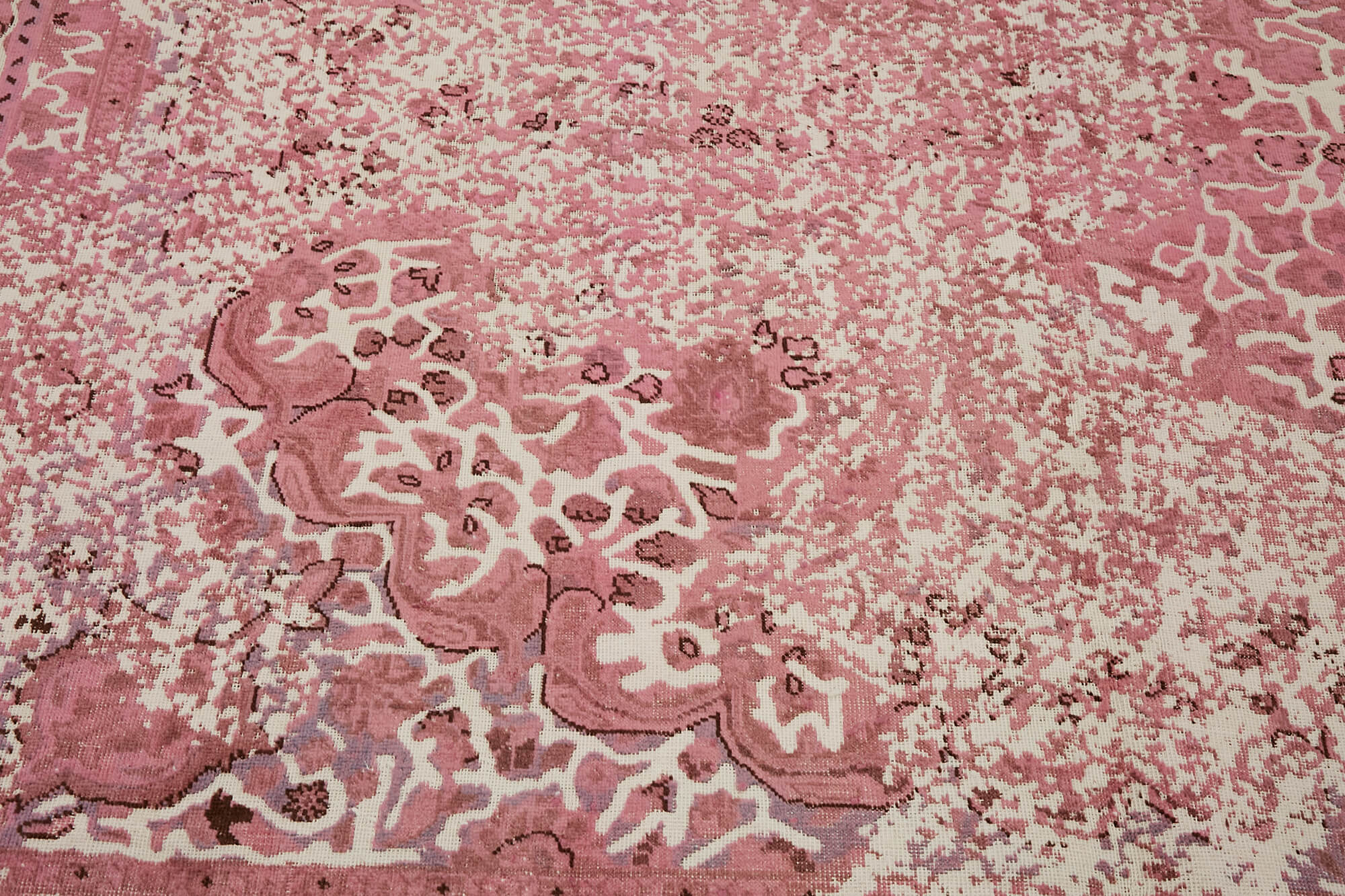 Handmade oriental unique 1980s pink wool carpet