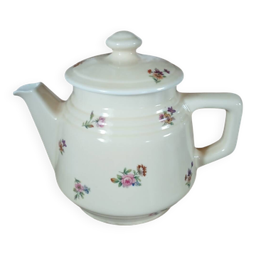 Old teapot/coffee pot