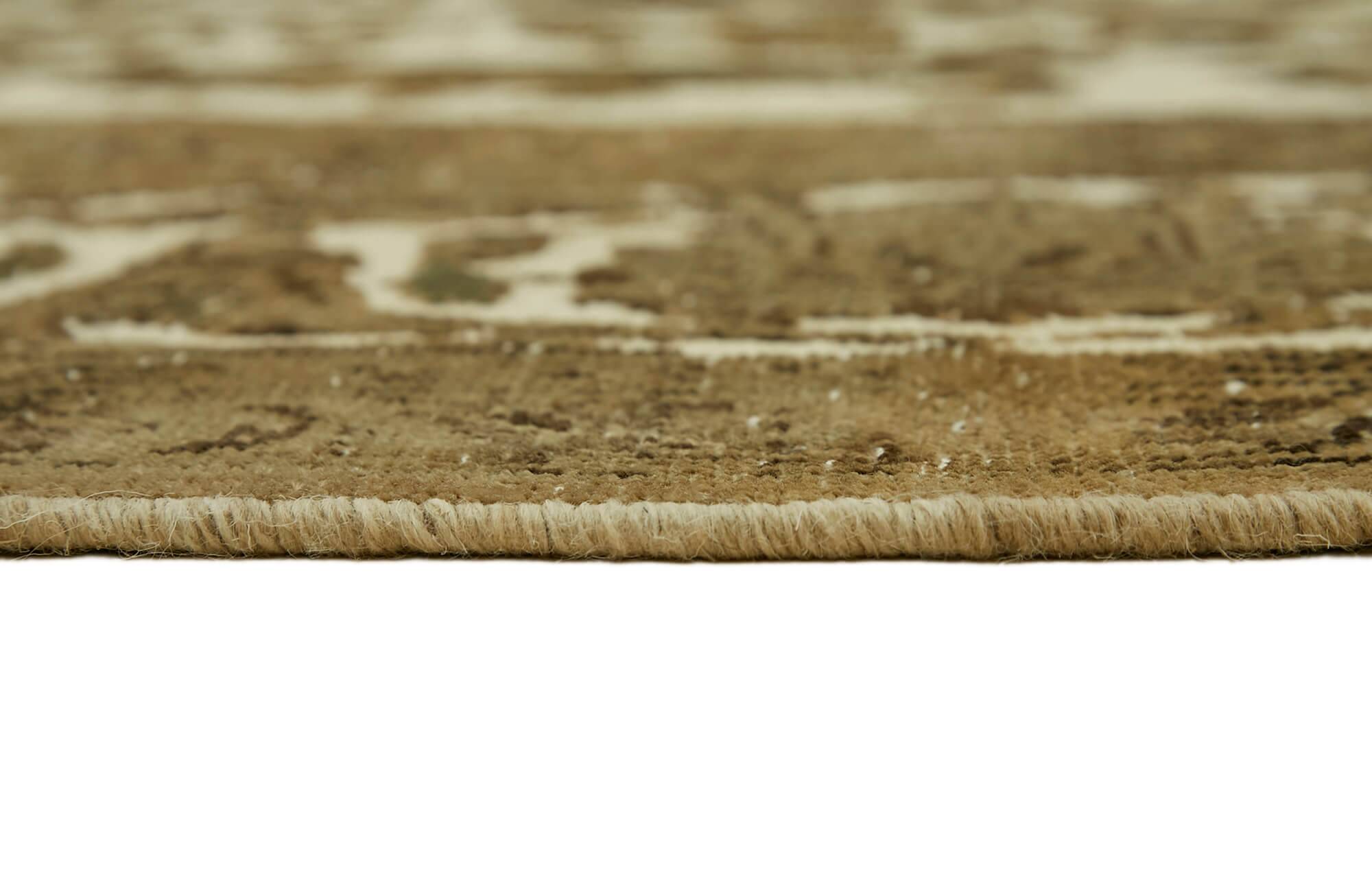 Handmade Turkish Unique 1980s 284 cm x 380 cm Beige Wool Carpet