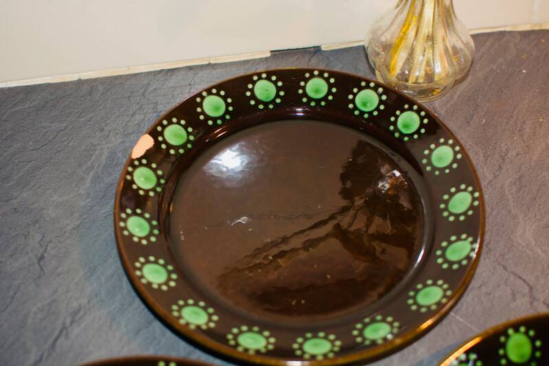 Assiettes en céramique savoyarde vintage fondue