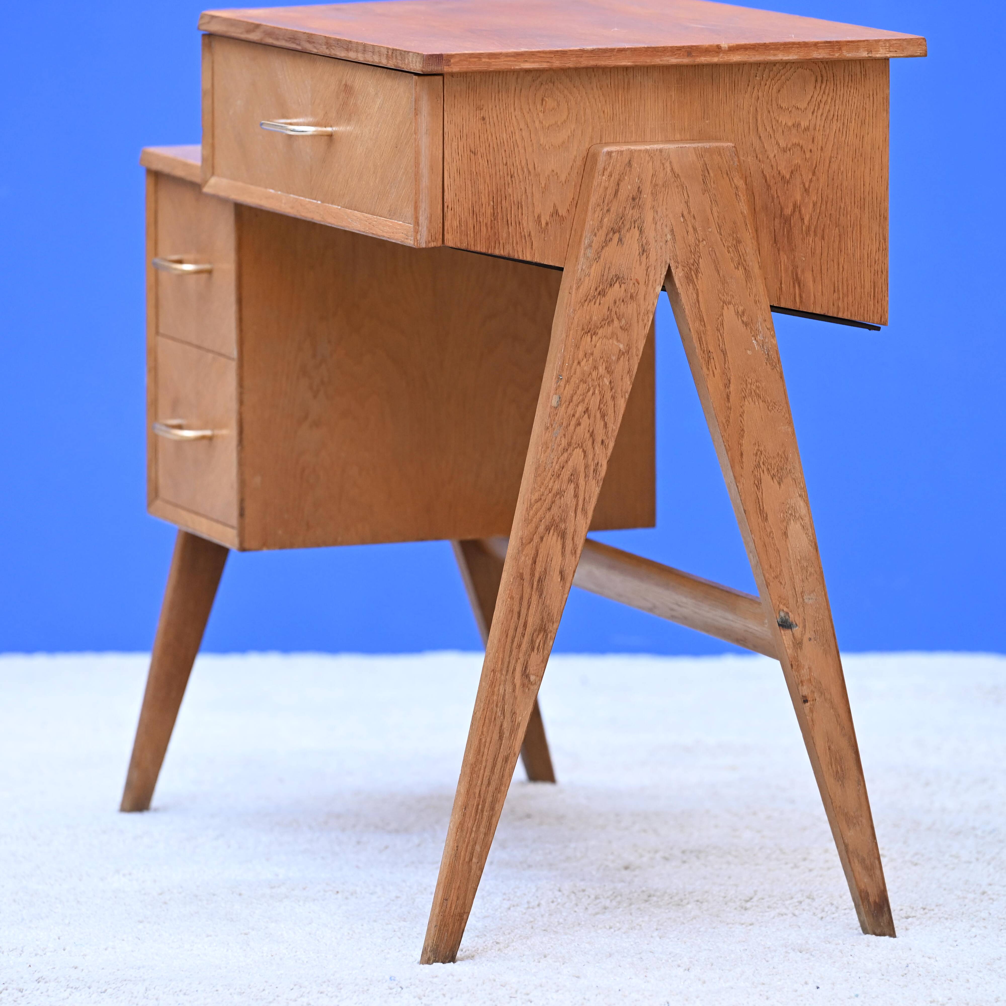 Small desk from the 1960s