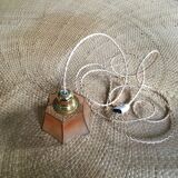 Mother-of-pearl hand lamp
