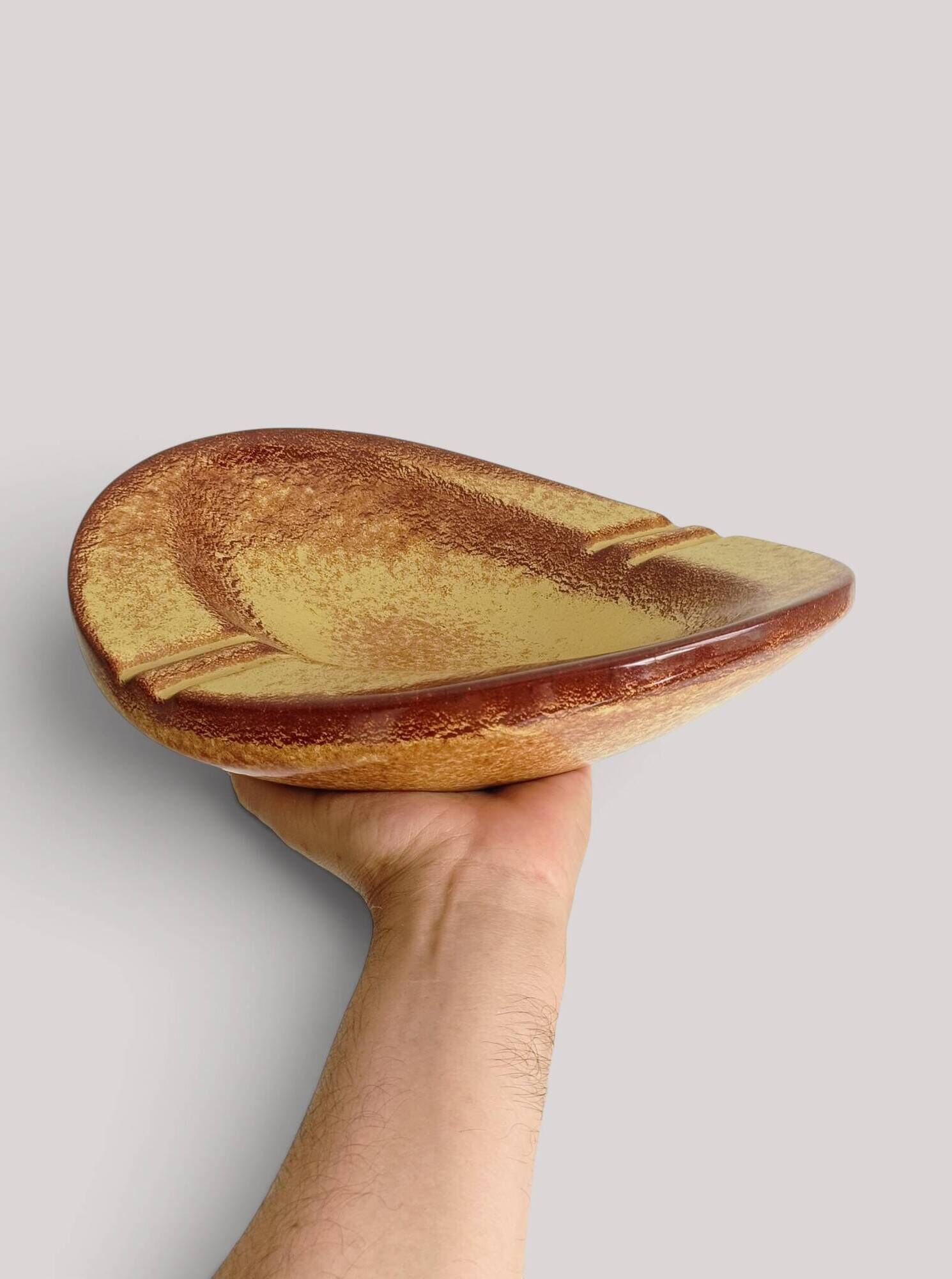 Ceramic ashtray Bertoncello Large or Catchall by Roberto Rigon, 1970s.