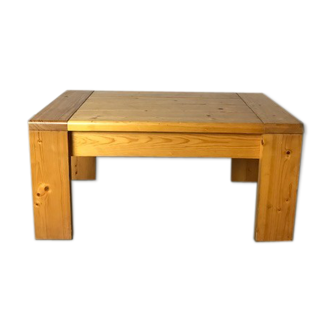 Table basse Charlotte Perriand pour les Arcs