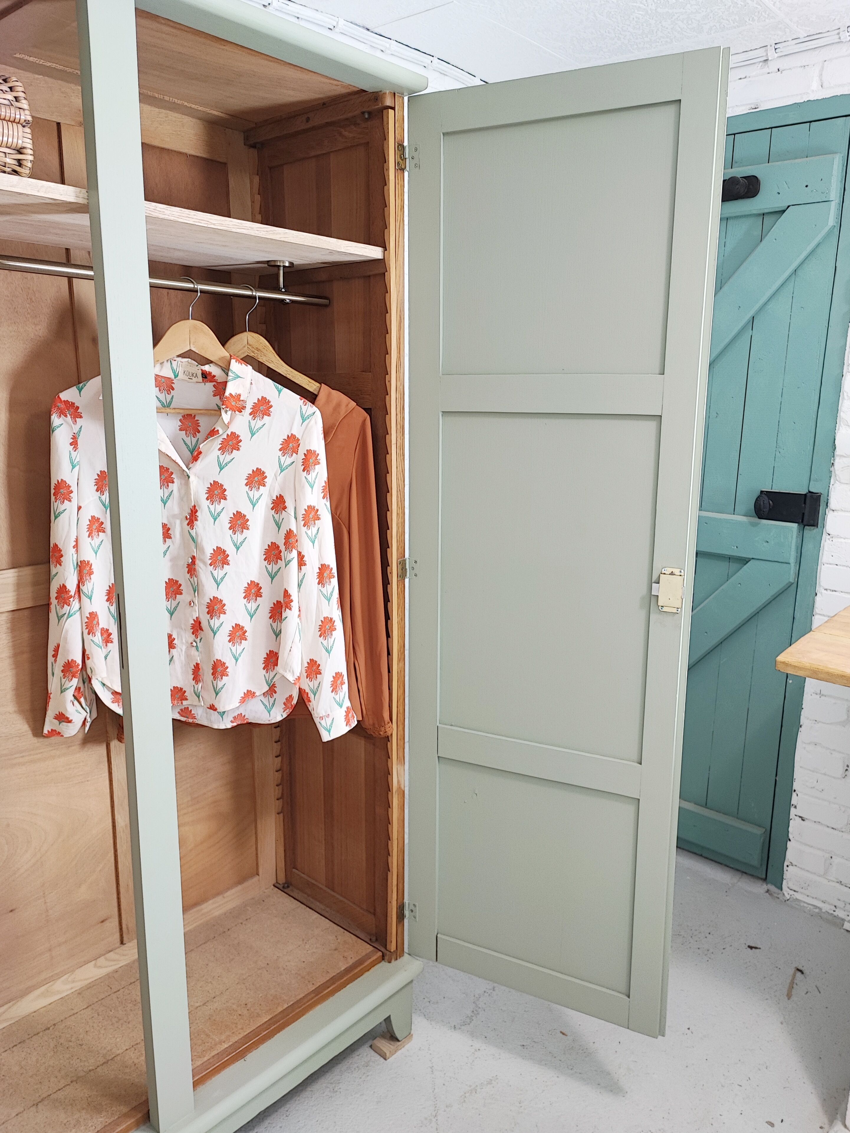 Almond green parisian wardrobe