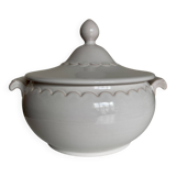 Neoclassical Festons Pierre Motton earthenware soup tureen from Gien, 1970